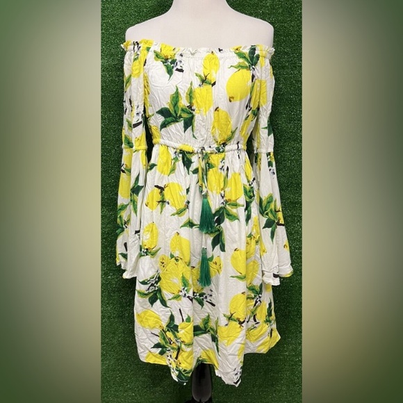 Solitaire Other - Lemon Dress/Swim Suit Cover by Solitaire (size: small)